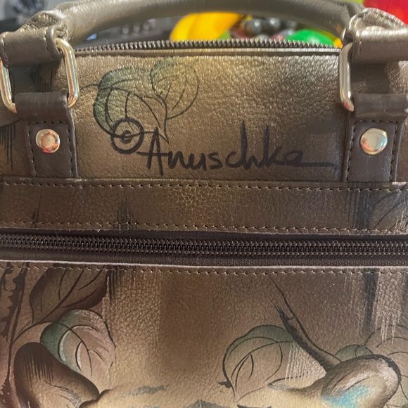 Hand painted tiger bag by Anuschka - Picture 13 of 14